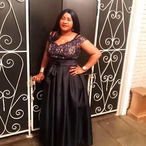 Meet your Posher, Fatima